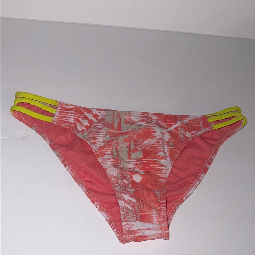 NWOT BP Vibrant Coral and Yellow Swim Bikini Bottom Women’s Size M